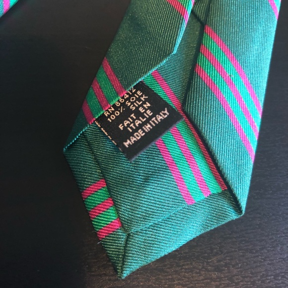 Made in Italy Silk Tie PERFECT for the holidays - Picture 4 of 5